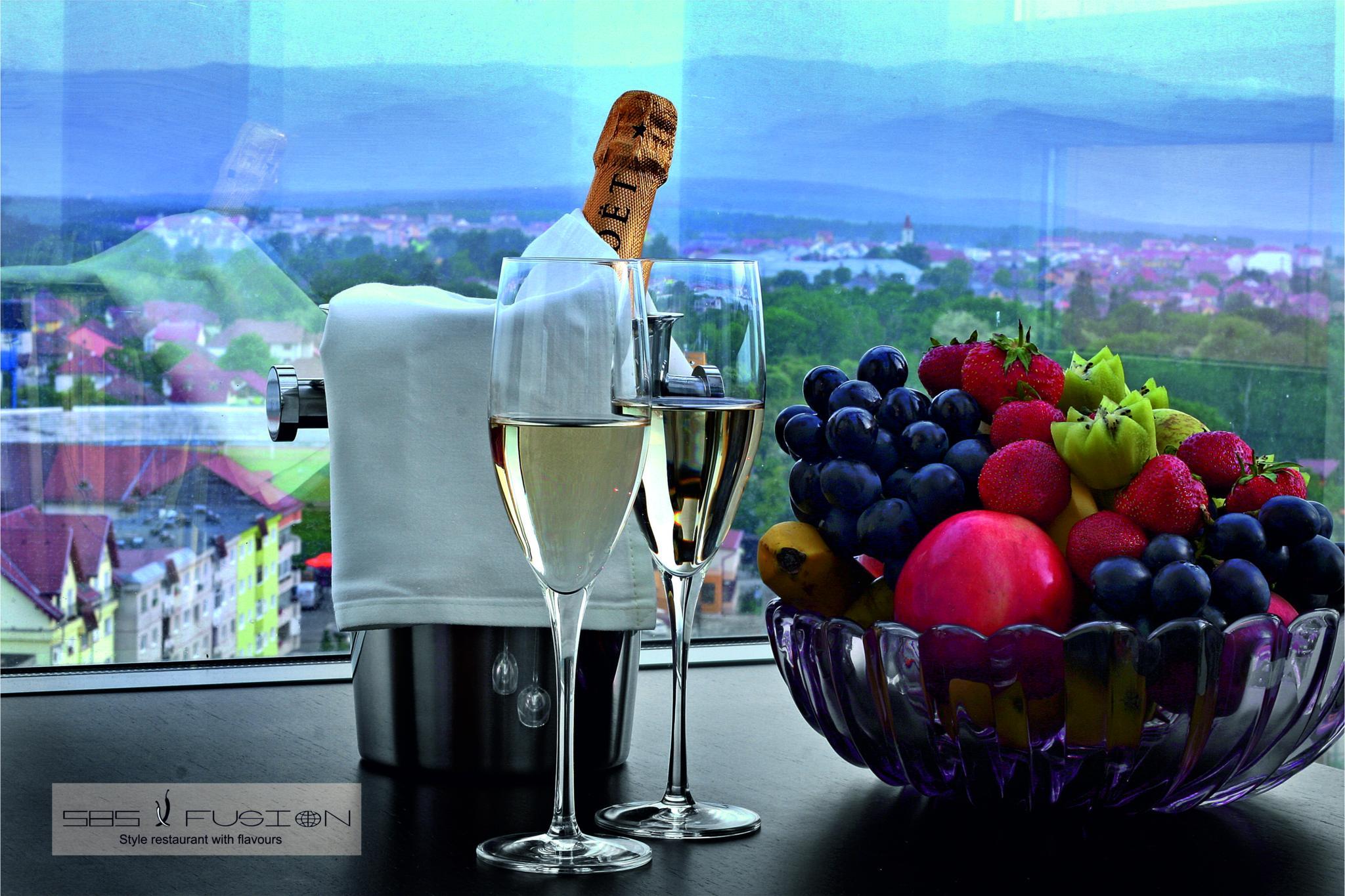 Hotel Golden Tulip Ana Tower Sibiu Exterior foto