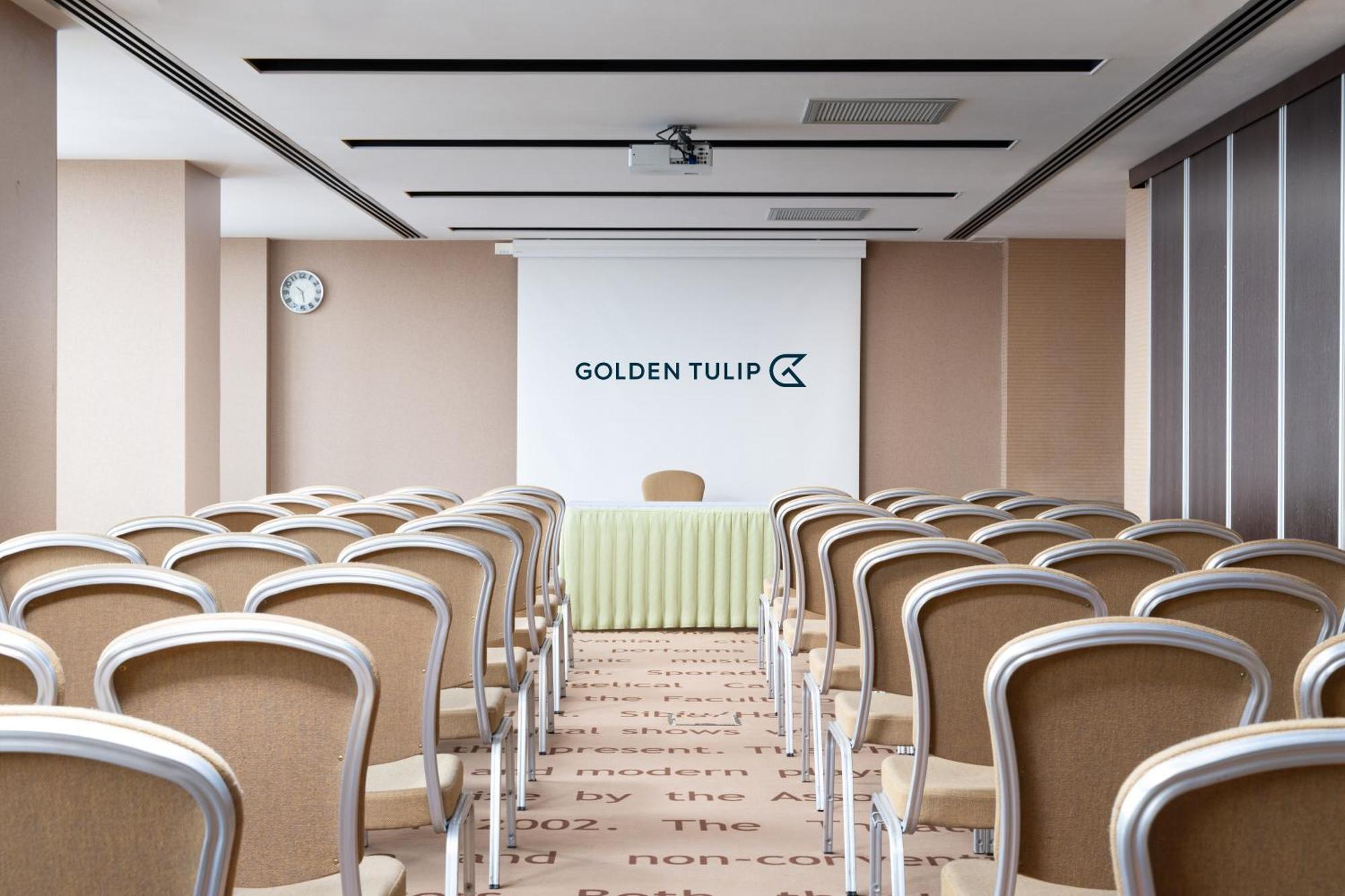Hotel Golden Tulip Ana Tower Sibiu Exterior foto
