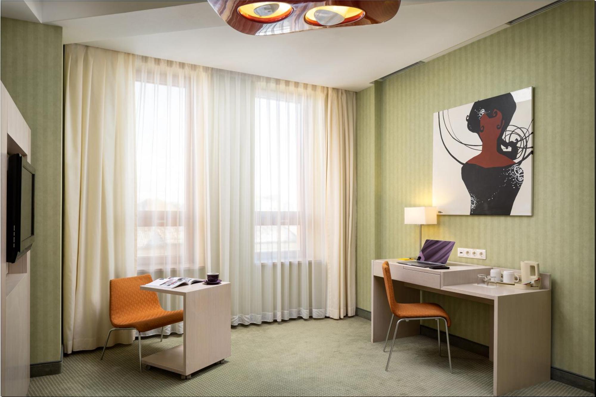 Hotel Golden Tulip Ana Tower Sibiu Exterior foto